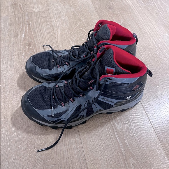 Columbia Hiking Boots Size 13 Outdoor Trail Gear Gorpcore Adventure Style - Picture 1 of 9